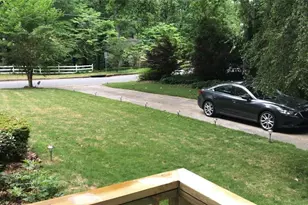 3629 Embry Cir, Atlanta, GA 30341 - Photo 8