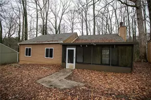 4903 Martins Crossing Rd, Stone Mountain, GA 30088 - Photo 8