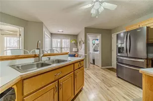 303 Shenandoah Dr, Monroe, GA 30655 - Photo 14