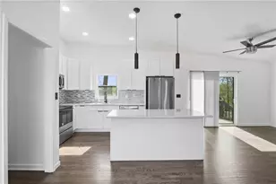 1507 Snapfinger Rd, Decatur, GA 30032 - Photo 10