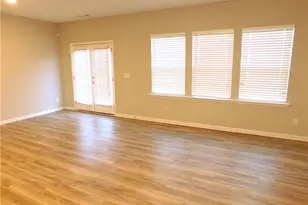 418 Bannon Way, Marietta, GA 30008 - Photo 4