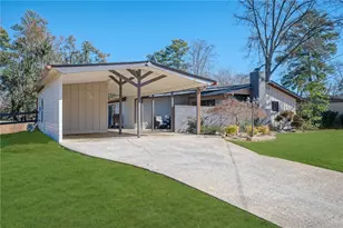 2018 Nancy Circle SE, Smyrna, GA 30080 - Photo 4