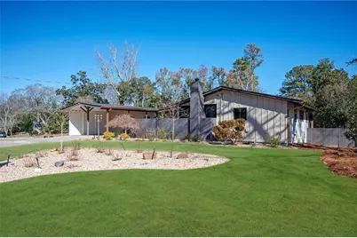 2018 Nancy Circle SE, Smyrna, GA 30080 - Photo 2