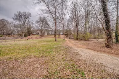 42 River Oaks Drive SW, Cartersville, GA 30120 - Photo 18