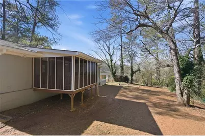 243 Hurt Drive SE, Smyrna, GA 30082 - Photo 32