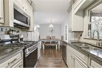 243 Hurt Drive SE, Smyrna, GA 30082 - Photo 14