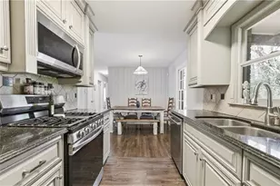 243 Hurt Dr SE, Smyrna, GA 30082 - Photo 14