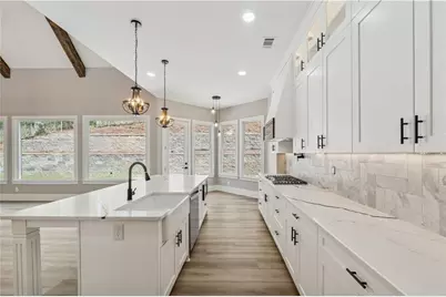 6029 Wellington Avenue, Gainesville, GA 30506 - Photo 10