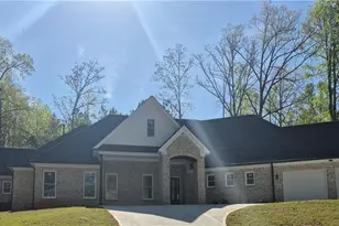 6029 Wellington Ave, Gainesville, GA 30506 - Photo 2