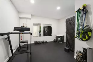 3880 W Cooper Lake Dr SE, Smyrna, GA 30082 - Photo 16