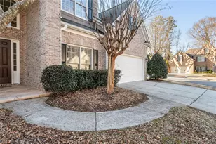 2050 Willshire Glen, Alpharetta, GA 30009 - Photo 6