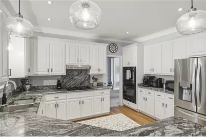 200 Mayglen Court, Woodstock, GA 30189 - Photo 12