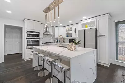 4367 Dunmore Road NE, Marietta, GA 30068 - Photo 2