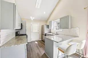 1346 Yorkshire Ln, Woodstock, GA 30188 - Photo 10