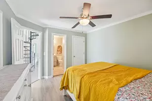 1346 Yorkshire Ln, Woodstock, GA 30188 - Photo 16