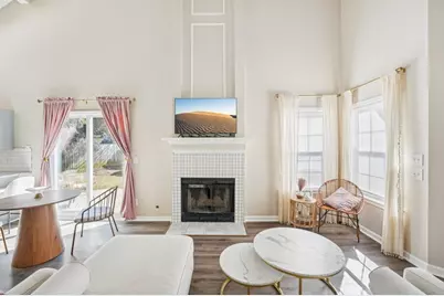 1346 Yorkshire Lane, Woodstock, GA 30188 - Photo 6