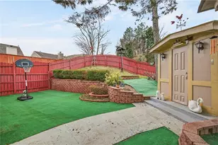 914 Wenham Ln, Lawrenceville, GA 30044 - Photo 26