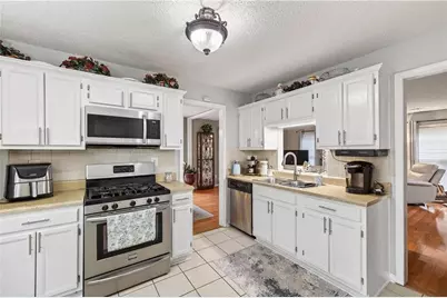 914 Wenham Lane, Lawrenceville, GA 30044 - Photo 10