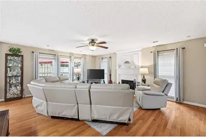 914 Wenham Lane, Lawrenceville, GA 30044 - Photo 8