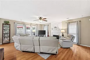 914 Wenham Ln, Lawrenceville, GA 30044 - Photo 8