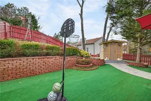 914 Wenham Ln, Lawrenceville, GA 30044 - Photo 28