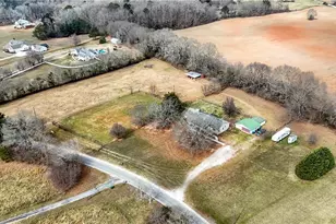 298 Trestle Rd, Locust Grove, GA 30248 - Photo 38