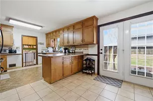 298 Trestle Rd, Locust Grove, GA 30248 - Photo 8