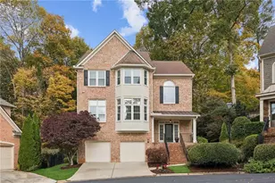 992 Wescott Ln, Atlanta, GA 30319 - Photo 2