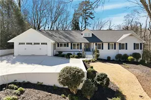 1685 Valley Rd NE, Gainesville, GA 30501 - Photo 2