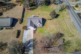 123 Regency Dr, Bethlehem, GA 30620 - Photo 2