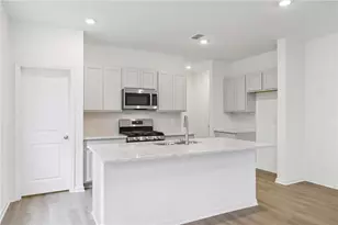 5341 Heron Bay Blvd, Locust Grove, GA 30248 - Photo 8