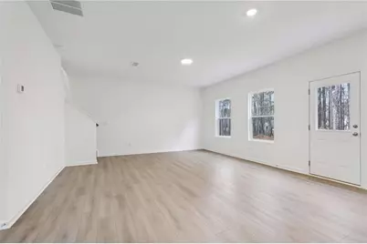 5341 Heron Bay Boulevard, Locust Grove, GA 30248 - Photo 6