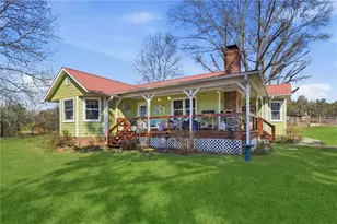 214 Horseshoe Cir, Rockmart, GA 30153 - Photo 2