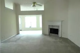 301 Yarbrough Ct, Dacula, GA 30019 - Photo 2