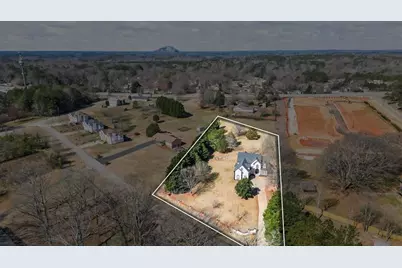 3955 Pucketts Road, Snellville, GA 30039 - Photo 40