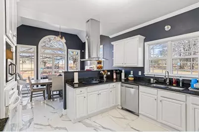 3955 Pucketts Road, Snellville, GA 30039 - Photo 8