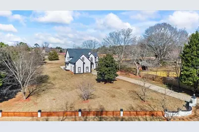 3955 Pucketts Road, Snellville, GA 30039 - Photo 44