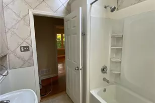 1975 Clearwater Dr SE, Marietta, GA 30067 - Photo 10