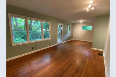 1975 Clearwater Drive SE, Marietta, GA 30067 - Photo 2