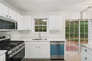 3120 Northcliff Dr, Suwanee, GA 30024 - Photo 16