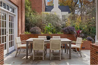 1390 Wesley Circle NW, Atlanta, GA 30327 - Photo 44