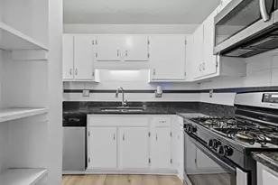 6615 Sienna Ct, Peachtree Corners, GA 30092 - Photo 14