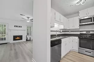 6615 Sienna Ct, Peachtree Corners, GA 30092 - Photo 6