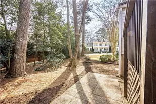 205 Old Ivy Rd NE, Atlanta, GA 30342 - Photo 6