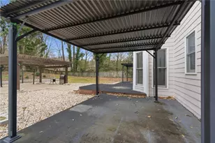 6854 Tilton Ln NW, Peachtree Corners, GA 30360 - Photo 32