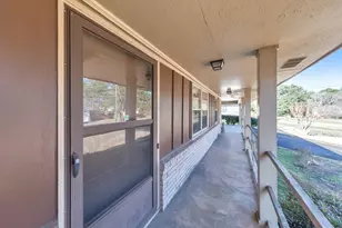 3967 Gladney Dr, Doraville, GA 30340 - Photo 2