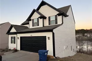 1230 Dianne Dr, Winder, GA 30680 - Photo 2