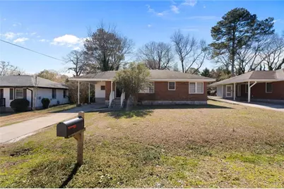 871 Springvalley Drive, Forest Park, GA 30297 - Photo 2