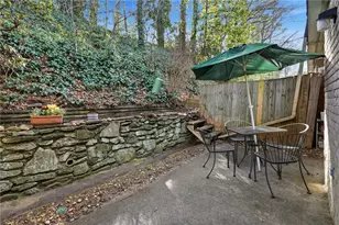 5180 Chemin De Vie, Atlanta, GA 30342 - Photo 24