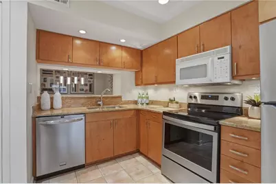 5180 Chemin De Vie, Atlanta, GA 30342 - Photo 12